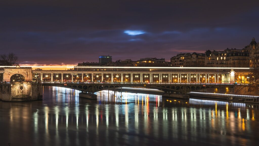 spot photo paris pont de Bir-Hakeim