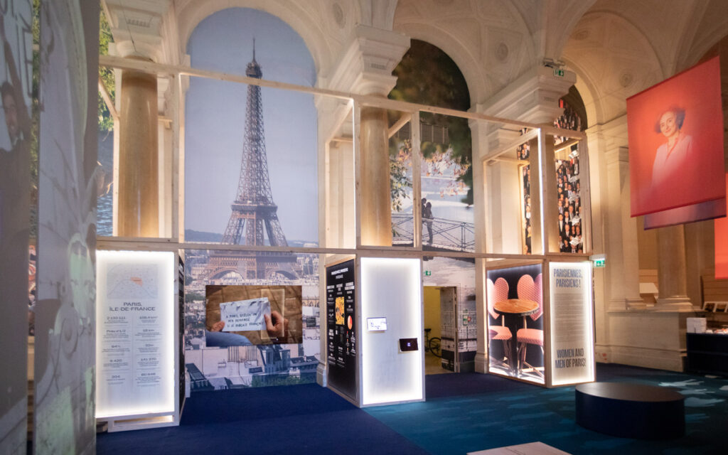 ExpositIon " Paris!"