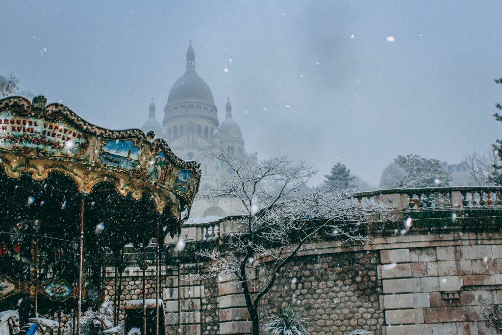 restaurant sur la seine en hiver